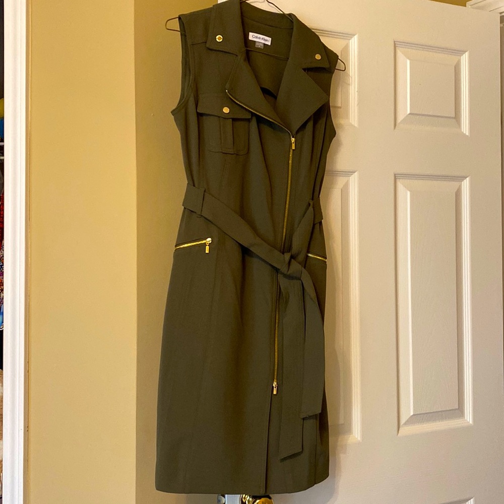 Calvin Klein Women’s Midi Short Sleeve Dress